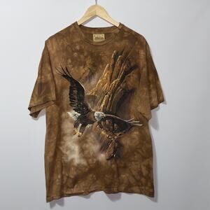 The Mountain short sleeve Vintage Eagle Graphic shirt women’s size large